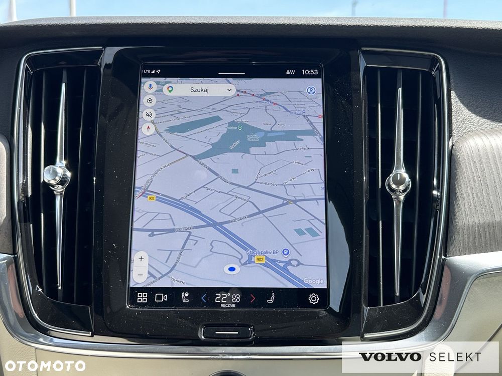 Volvo V90 Cross Country - 20