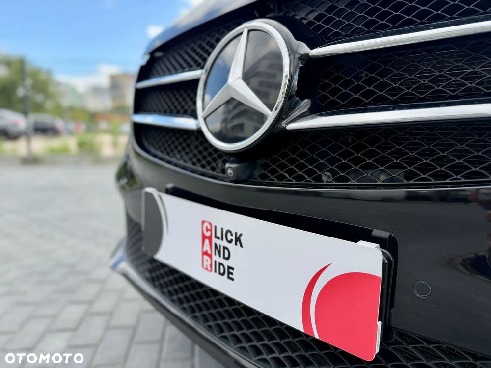 Mercedes-Benz Klasa V 300 d 4-Matic Avantgarde 9G-Tronic (d³ugi) - 14