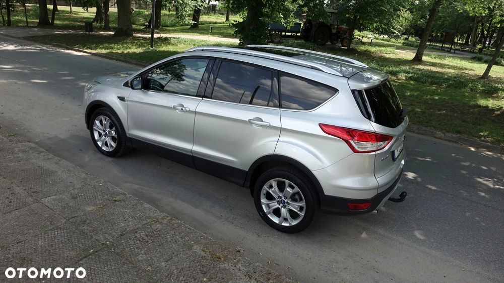 Ford Kuga 2.0 TDCi 4x4 Titanium - 30