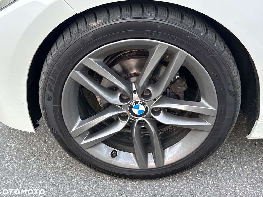BMW Seria 1 118i M Sport - 19