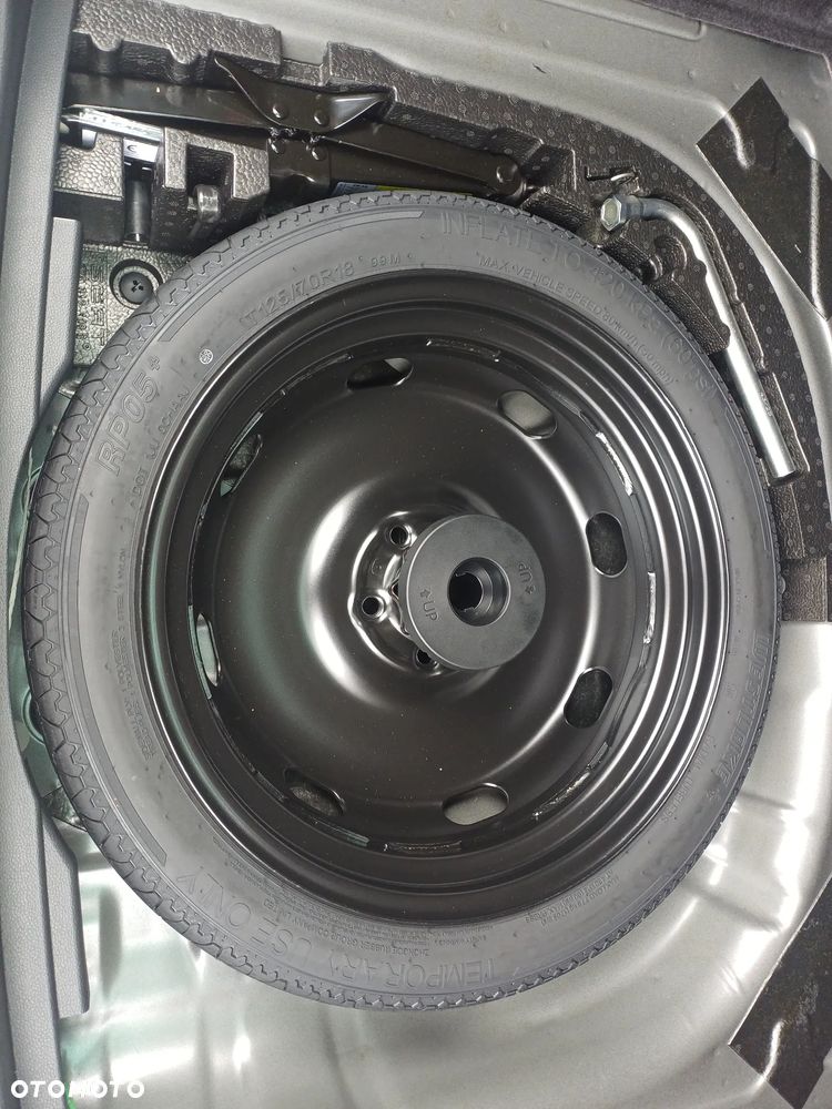 Skoda Karoq 1.5 TSI ACT Drive DSG - 25