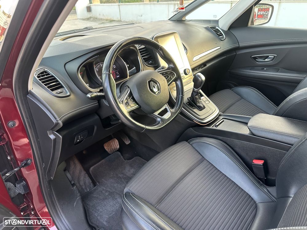 Renault Grand Scénic - 29