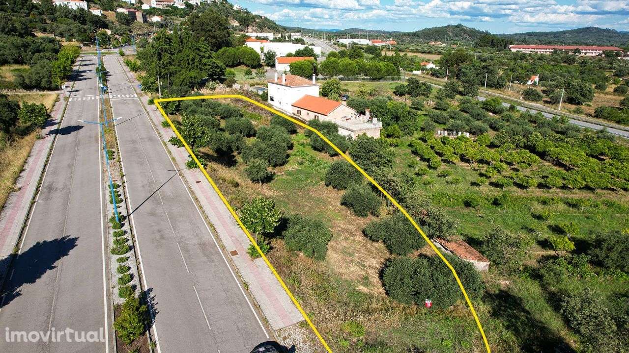 Terreno - Grande imagem: 2/4