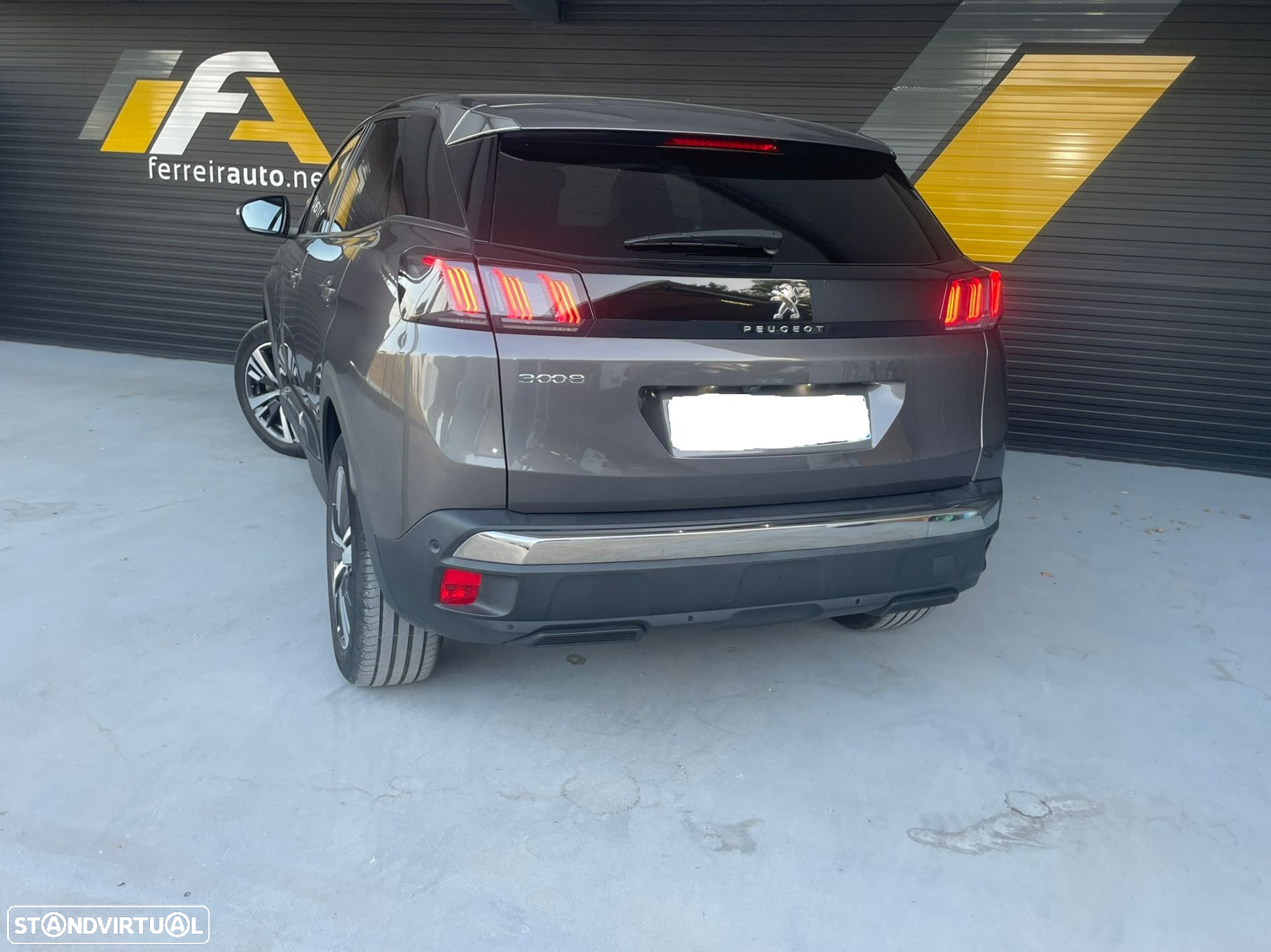Peugeot 3008 1.2 PureTech Allure Pack EAT8 - 4