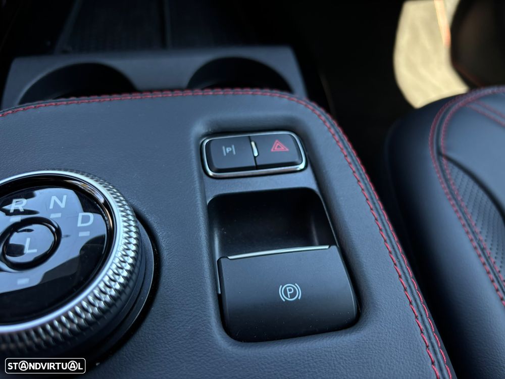 Ford Mustang Mach-E AWD PREMIUM - 13