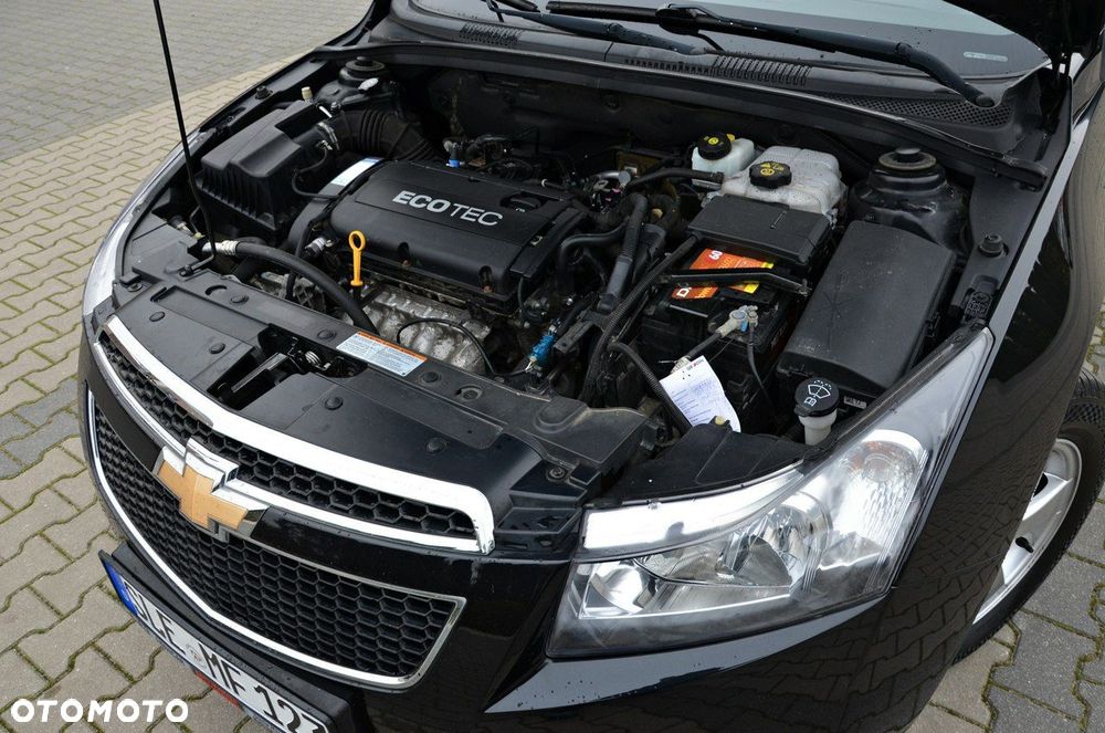 Chevrolet Cruze 1.6 LS - 39