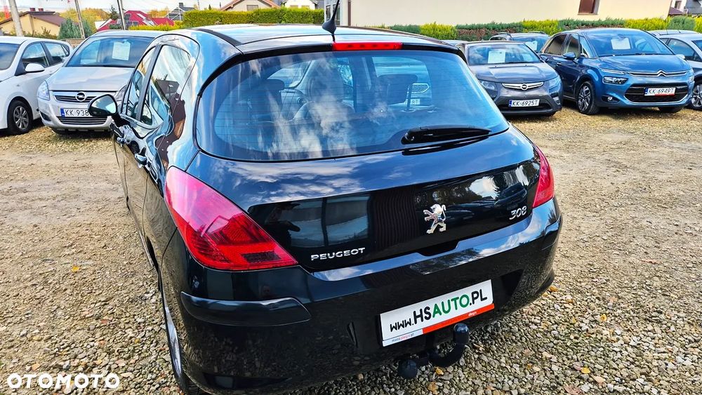 Peugeot 308 1.6 Premium Plus - 17