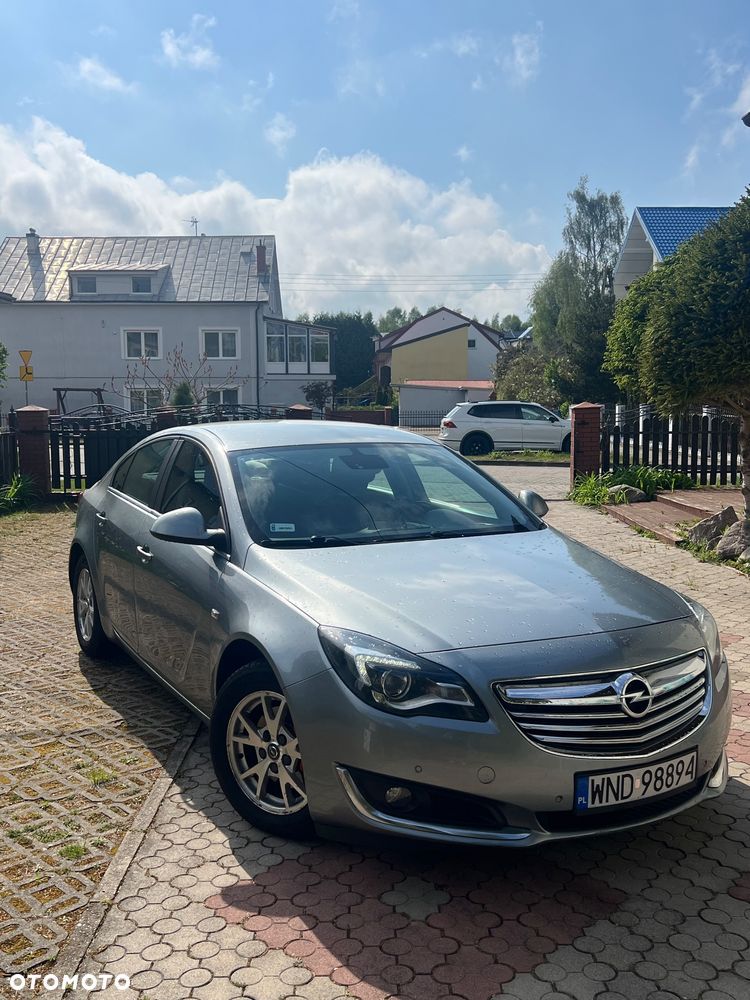 Opel Insignia - 1