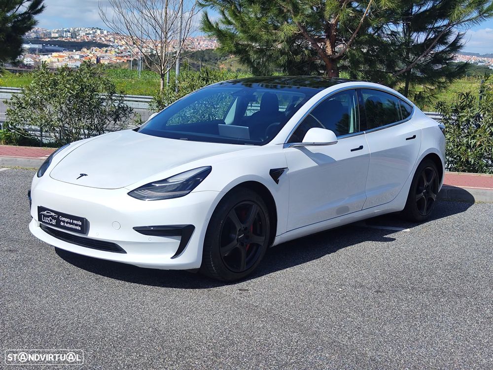 Tesla Model 3 Standard Range Plus RWD - 1