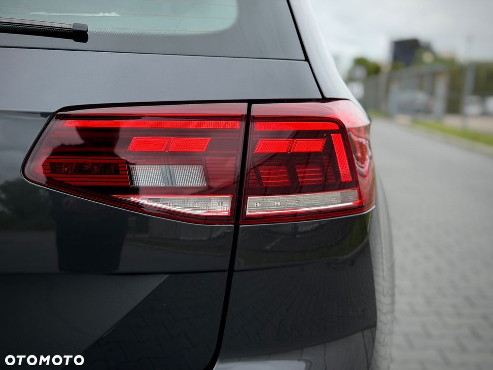 Volkswagen Passat 1.5 TSI EVO Business - 26