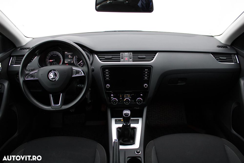 Skoda Octavia 2.0 TDI Ambition - 15