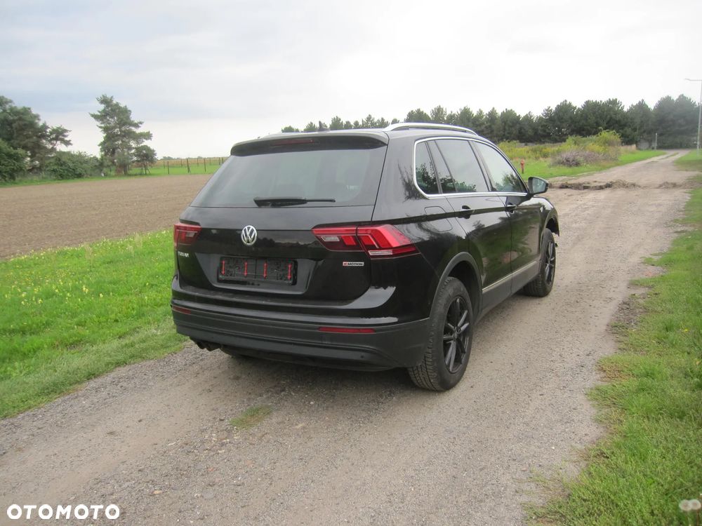 Volkswagen Tiguan 2.0 TSI 4Motion DSG OPF Comfortline - 19