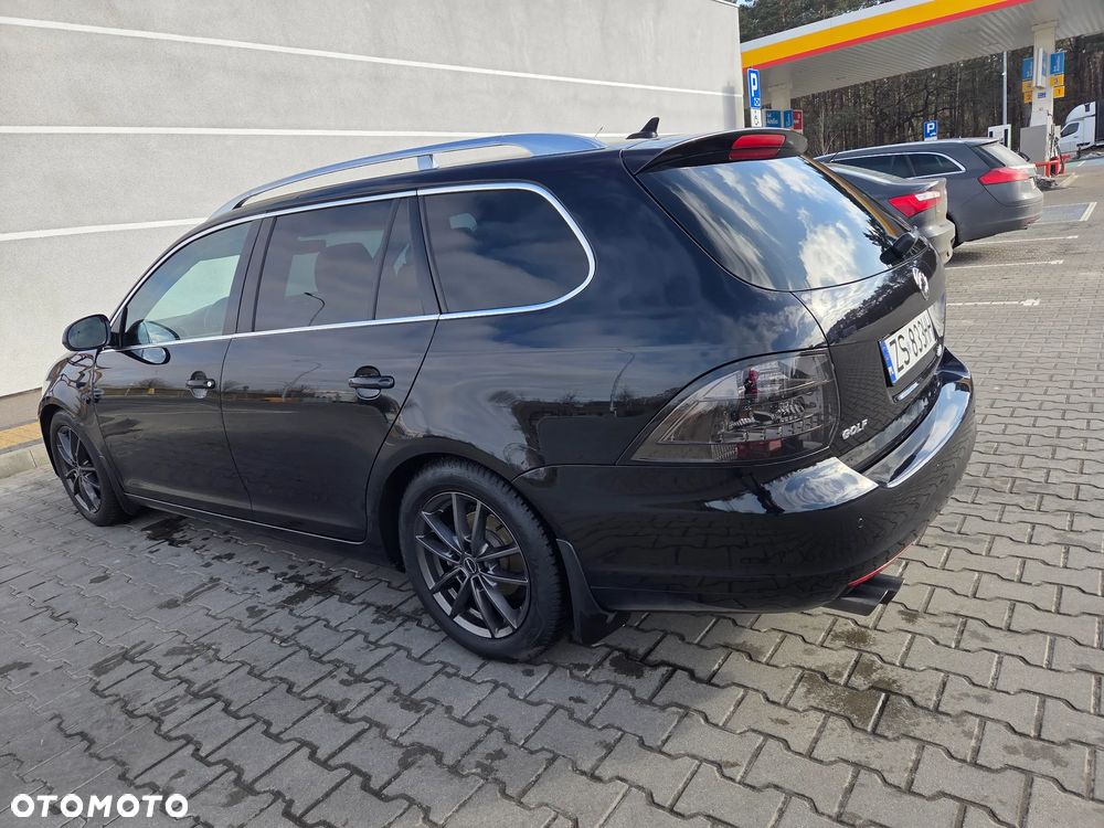 Volkswagen Golf - 5