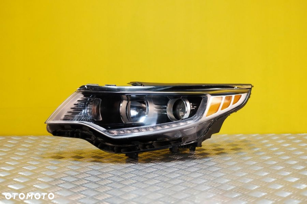 KIA OPTIMA 2015- REFLEKTOR LAMPA ZWYKŁA LED L USA