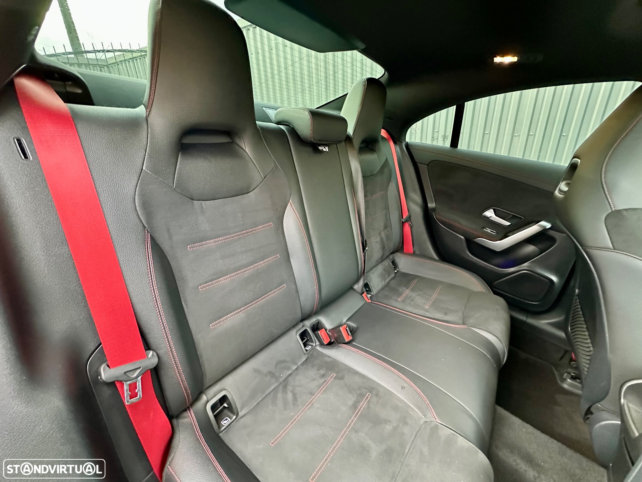 Mercedes-Benz CLA 45 AMG S 4Matic+ Speedshift 8G-DCT - 56
