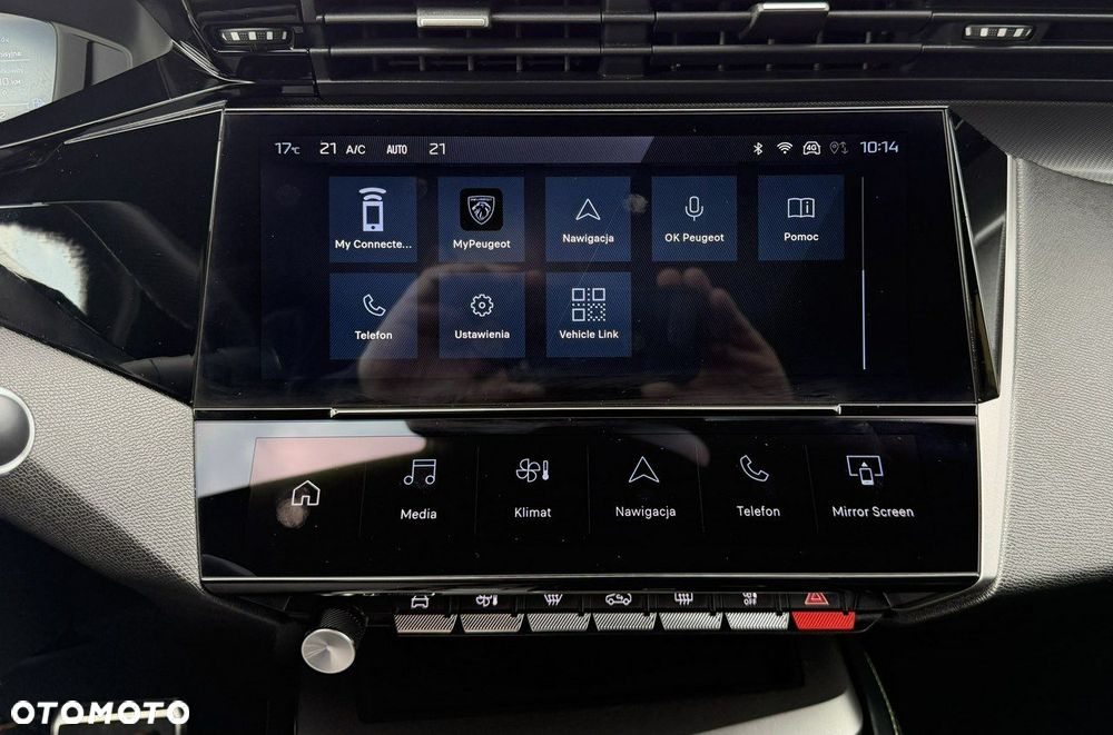 Peugeot 408 1.6 Plug-in Hybrid 240 GT E-DCS7 - 33