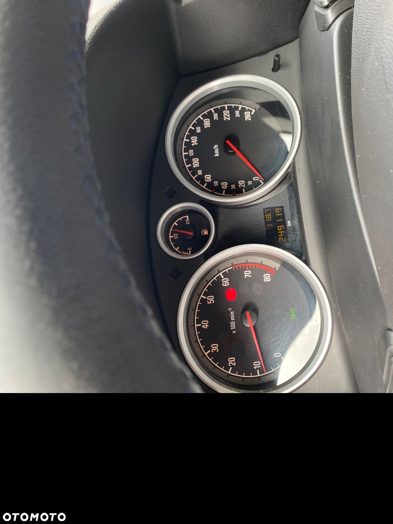 Opel Astra GTC 1.8 - 12