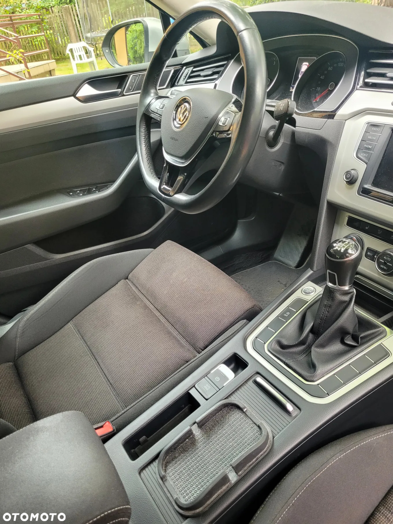 Volkswagen Passat 2.0 TDI BMT Comfortline - 9