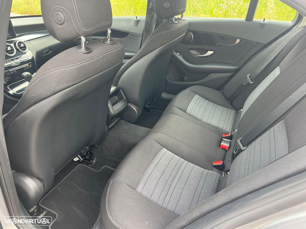 Mercedes-Benz C 180 BlueTEC - 11