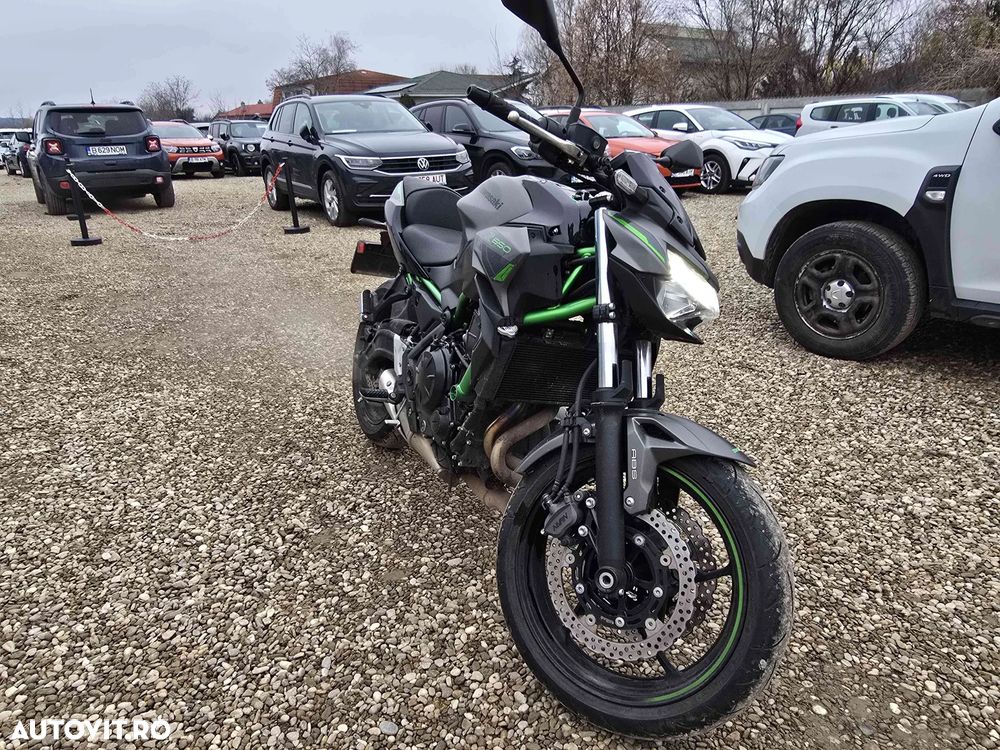Kawasaki Z 650 - 5