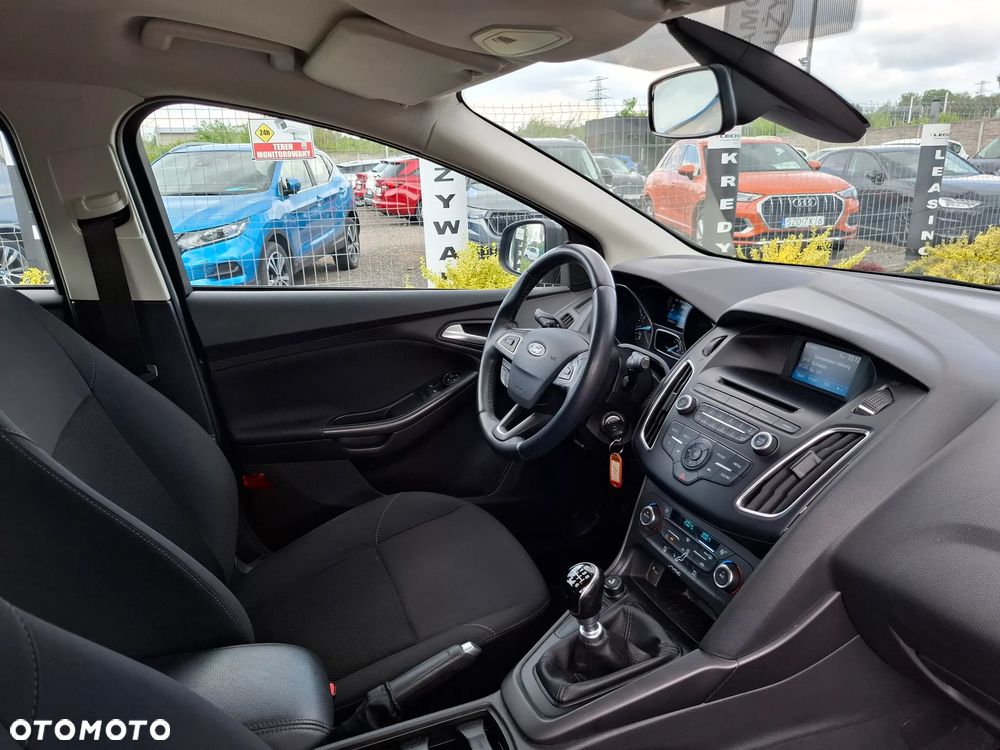 Ford Focus - 26
