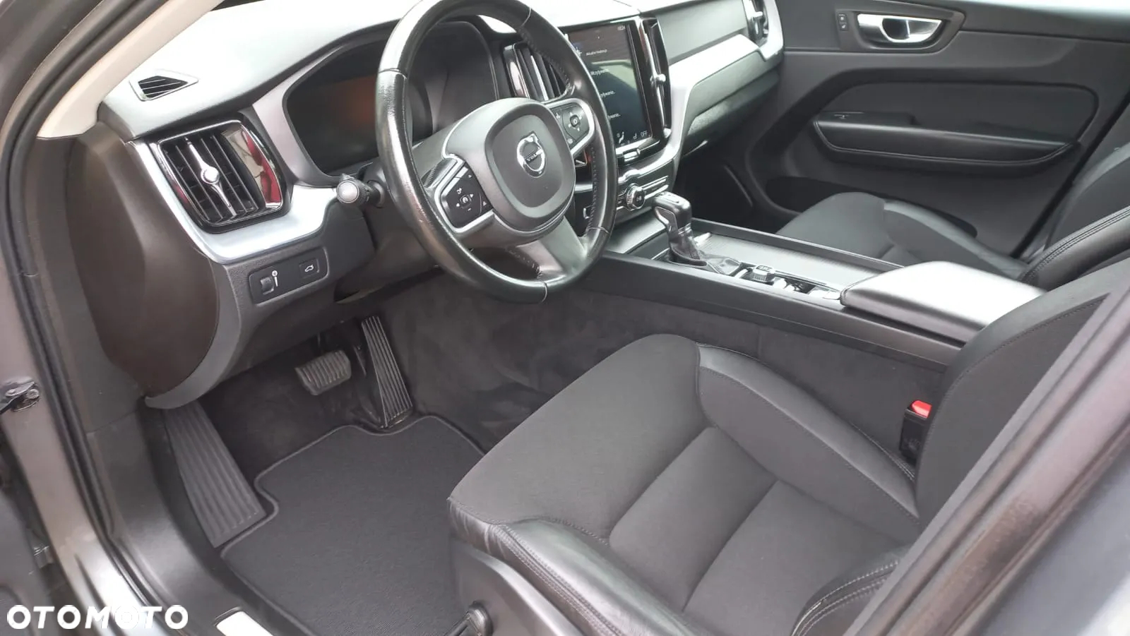 Volvo XC 60 D4 Geartronic Momentum - 9