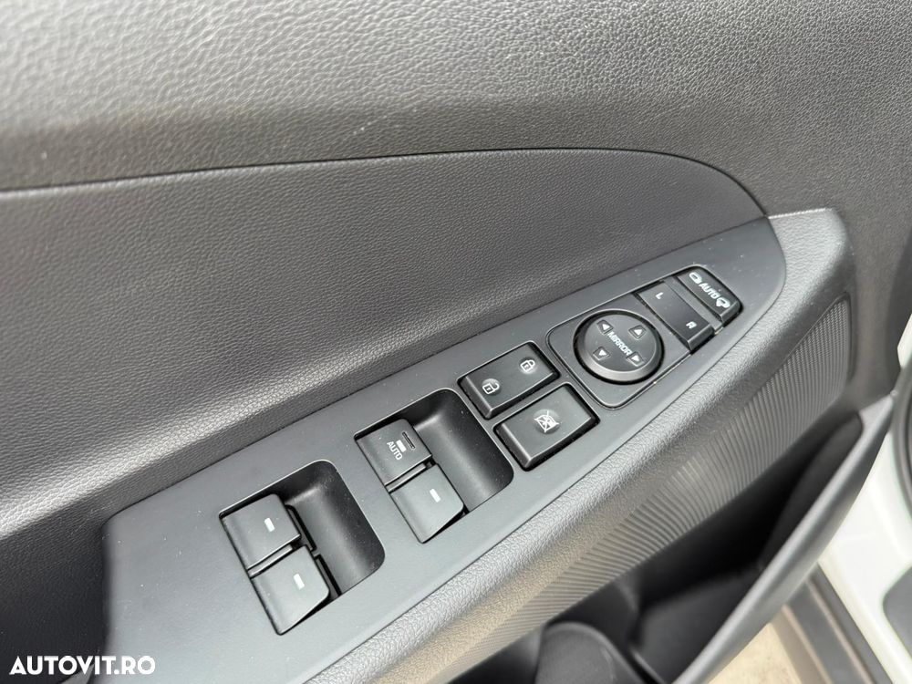 Hyundai Tucson 1.6 T-GDi 4WD 7DCT Style - 24