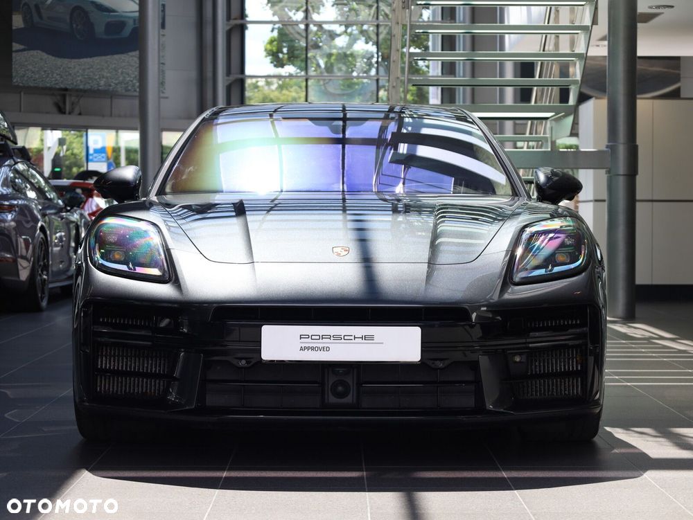 Porsche Panamera - 6