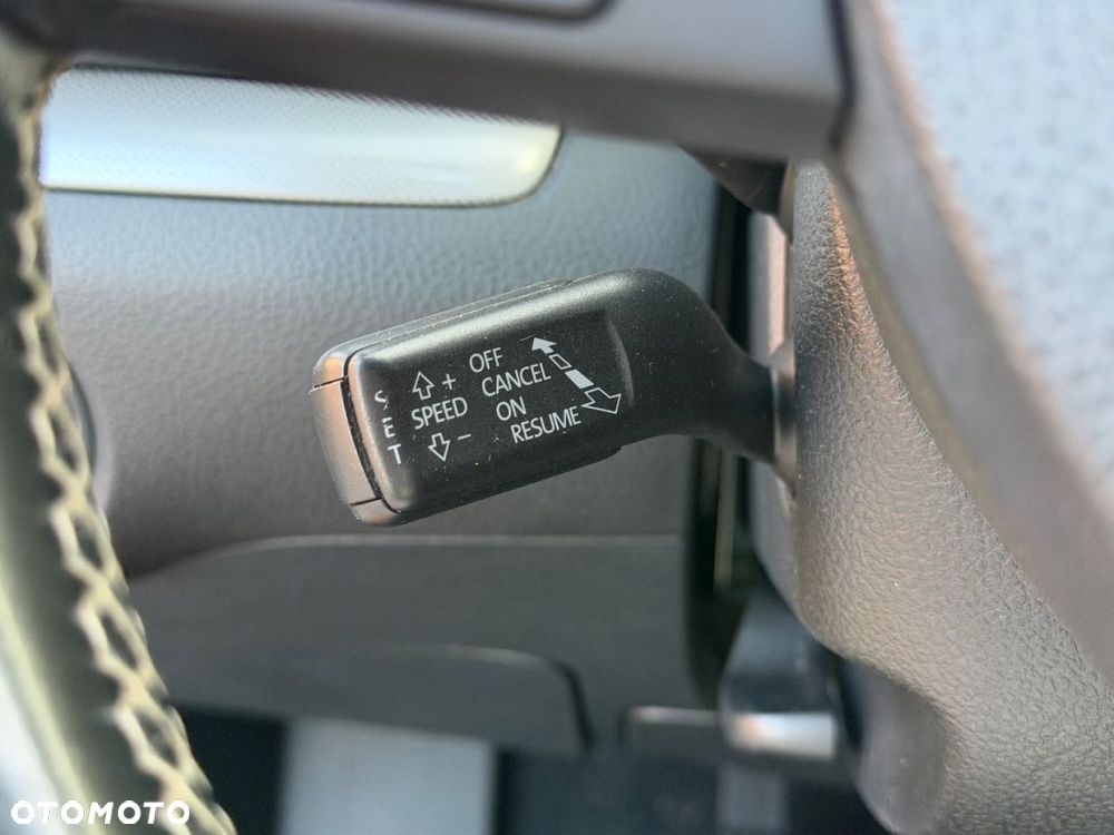 Volkswagen Sharan - 19