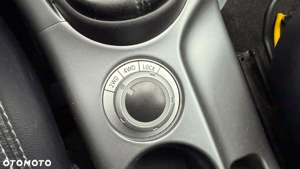 Mitsubishi Outlander - 35