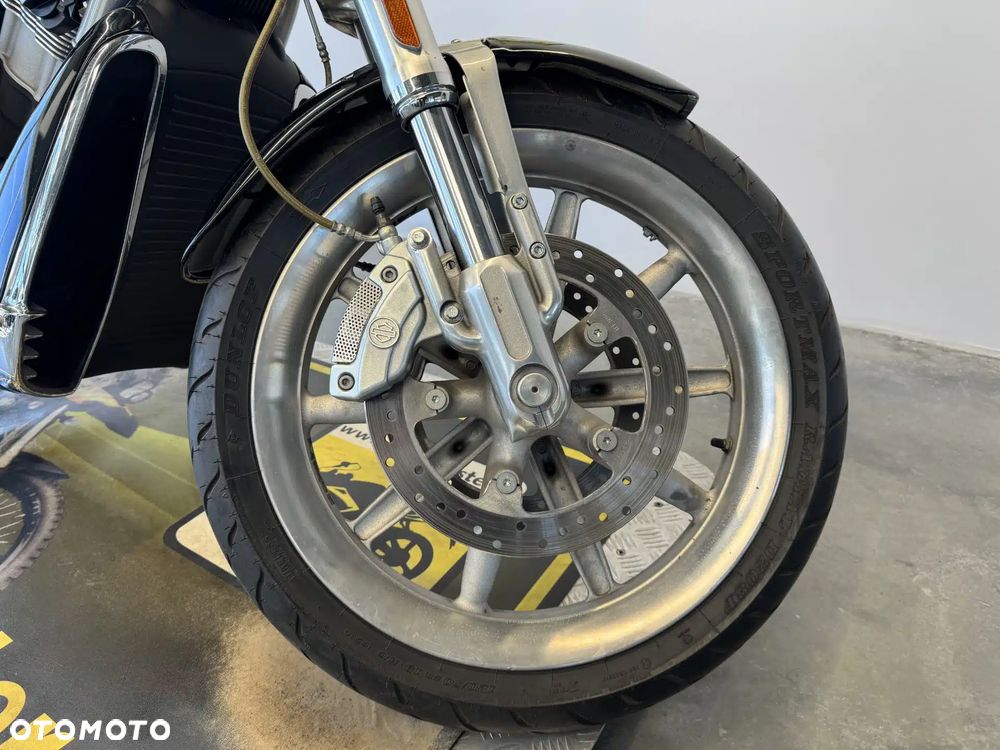Harley-Davidson V-Rod Street Rod - 8
