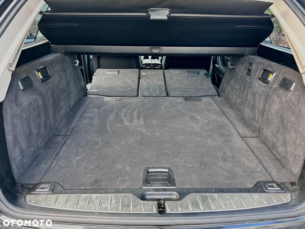 BMW Seria 5 520d - 22