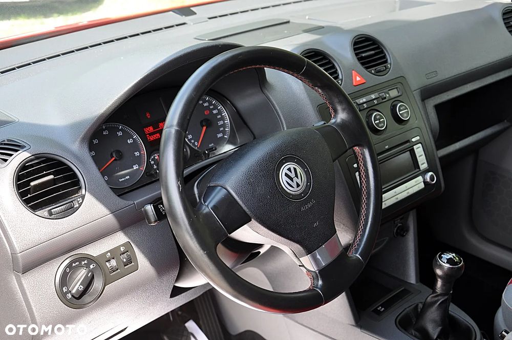 Volkswagen Caddy 1.6 Life Team (7-Si.) - 16