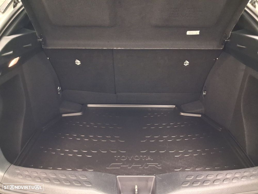 Toyota C-HR - 12
