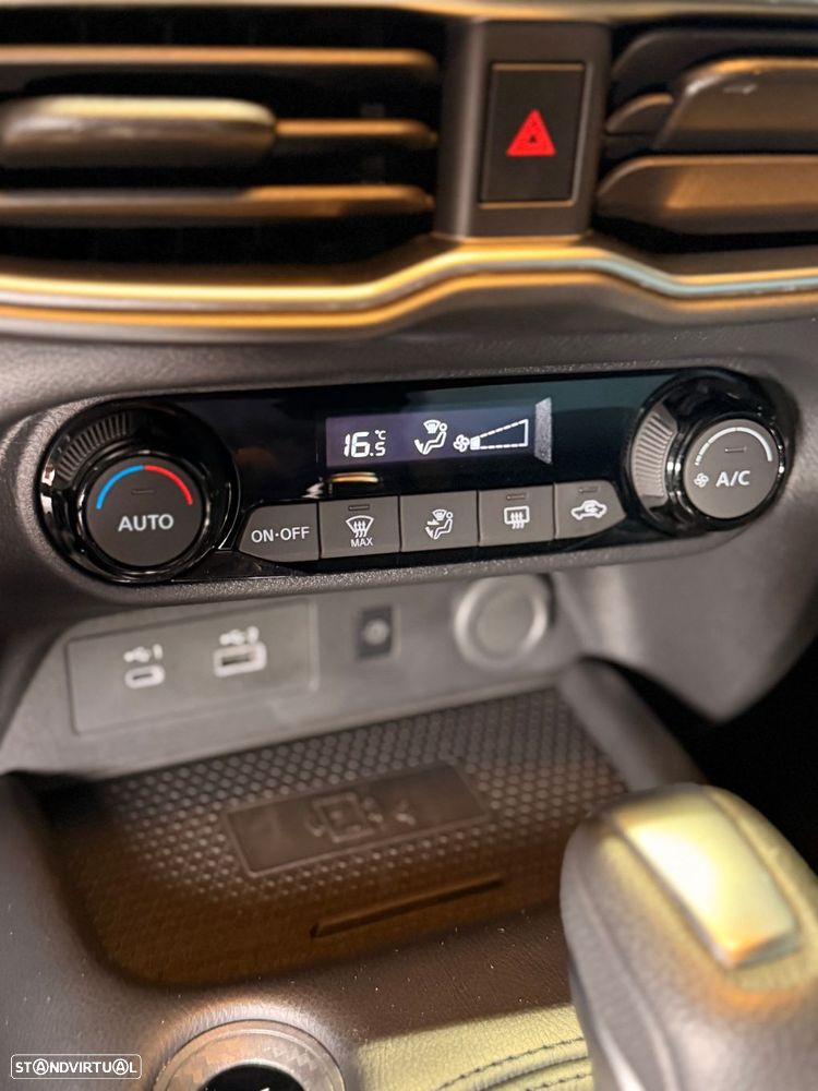 Nissan Juke 1.0 DIG-T Acenta DCT - 36