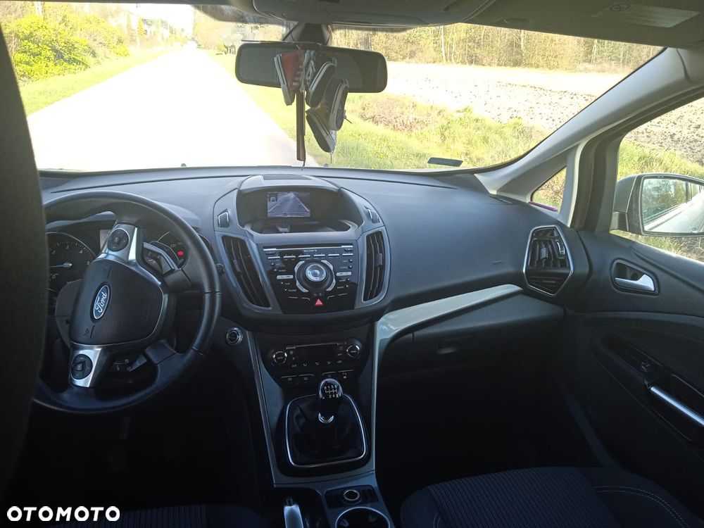 Ford C-MAX 2.0 TDCi Titanium - 17