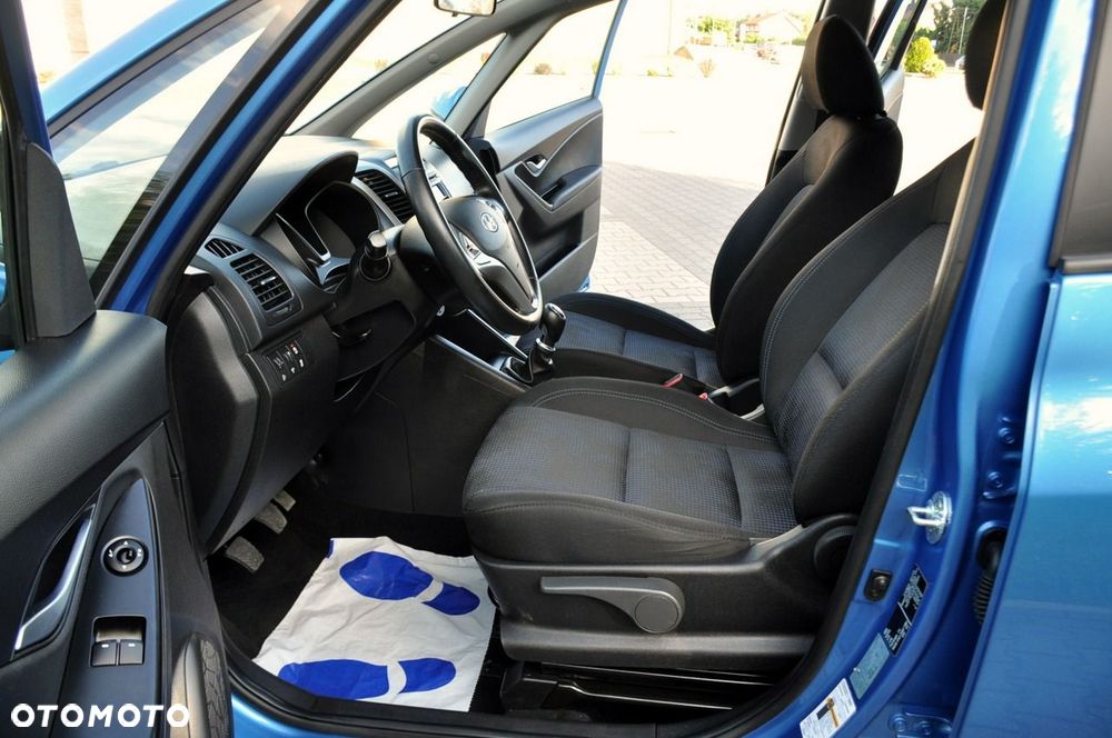 Hyundai ix20 - 22