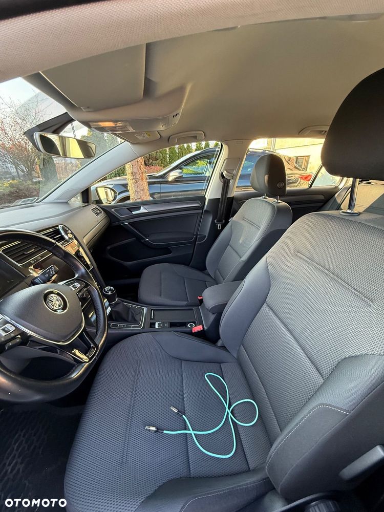 Volkswagen Golf VII 1.6 TDI BMT Comfortline - 9