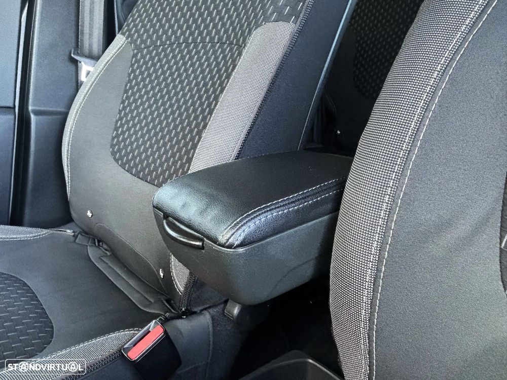 Renault Captur 1.5 dCi Exclusive - 12