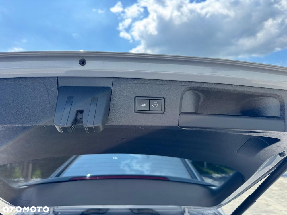 Volkswagen Passat Variant 1.5 TSI EVO Business - 9