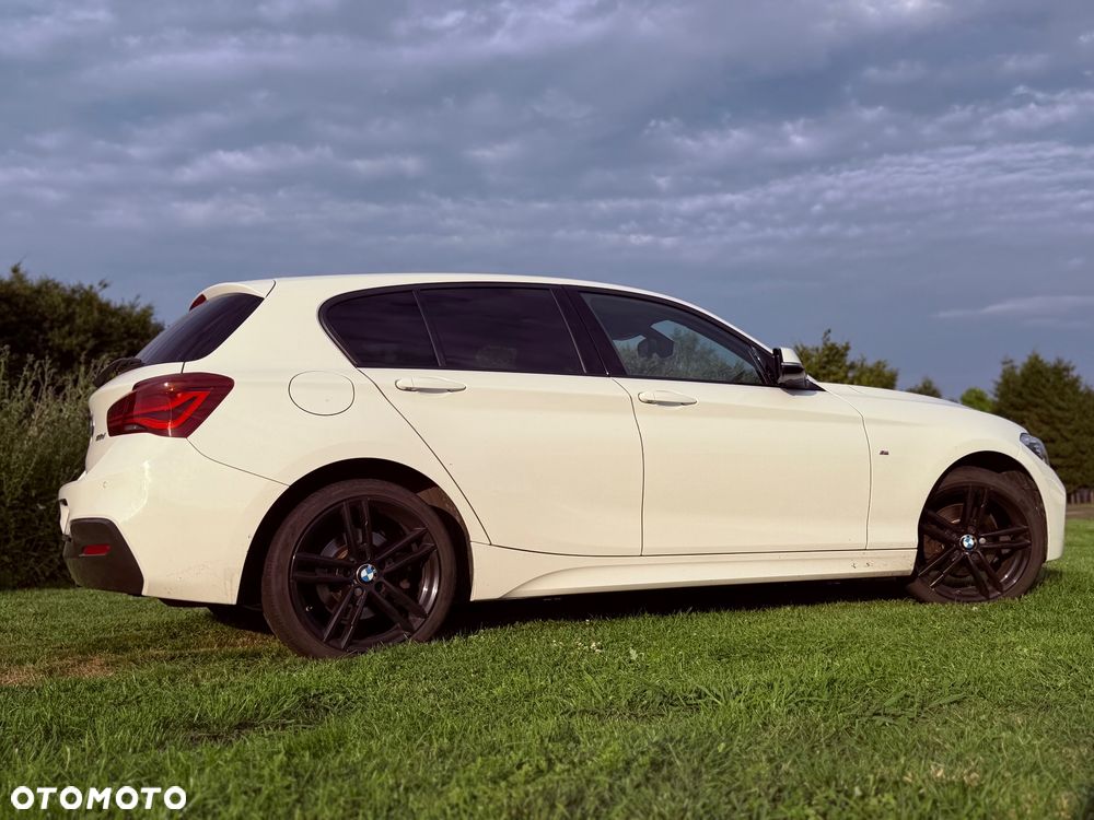BMW Seria 1 120d xDrive Sport Line Shadow sport - 12