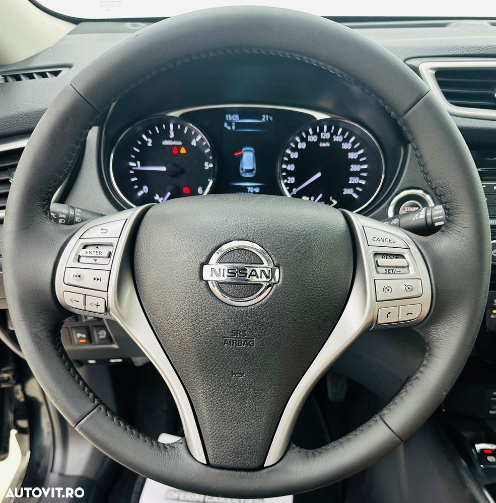 Nissan X-Trail - 40