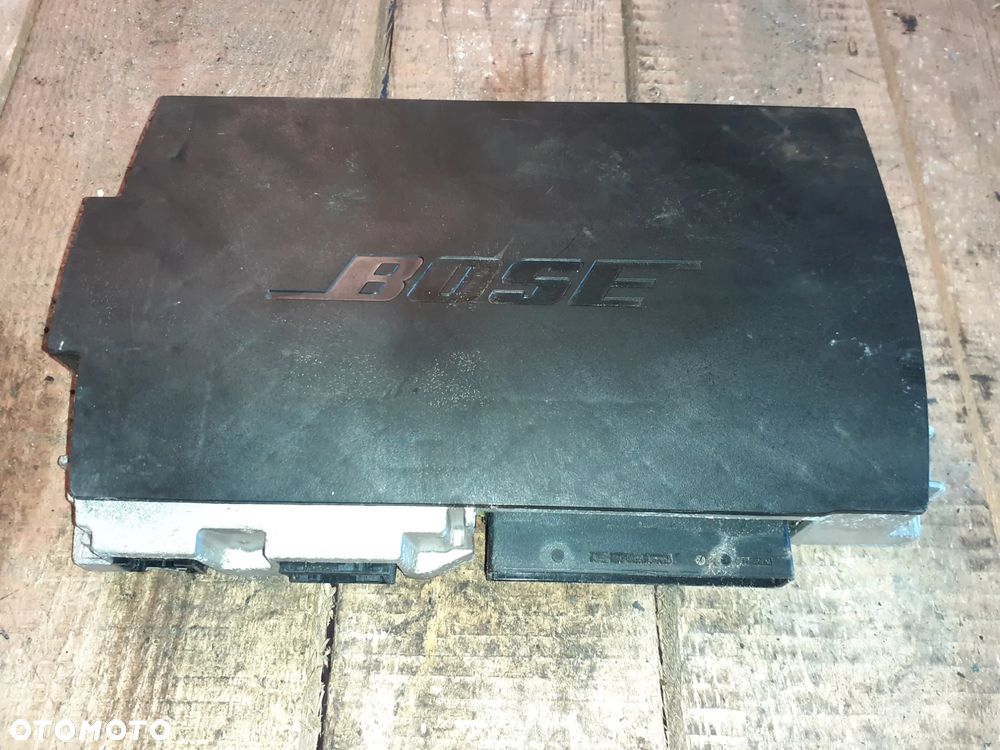 Audi A8 S8 D4 Wzmacniacz BOSE - 1