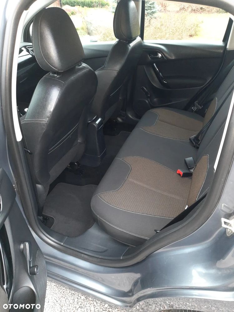 Citroën C3 e-HDi 110 FAP Exclusive - 11