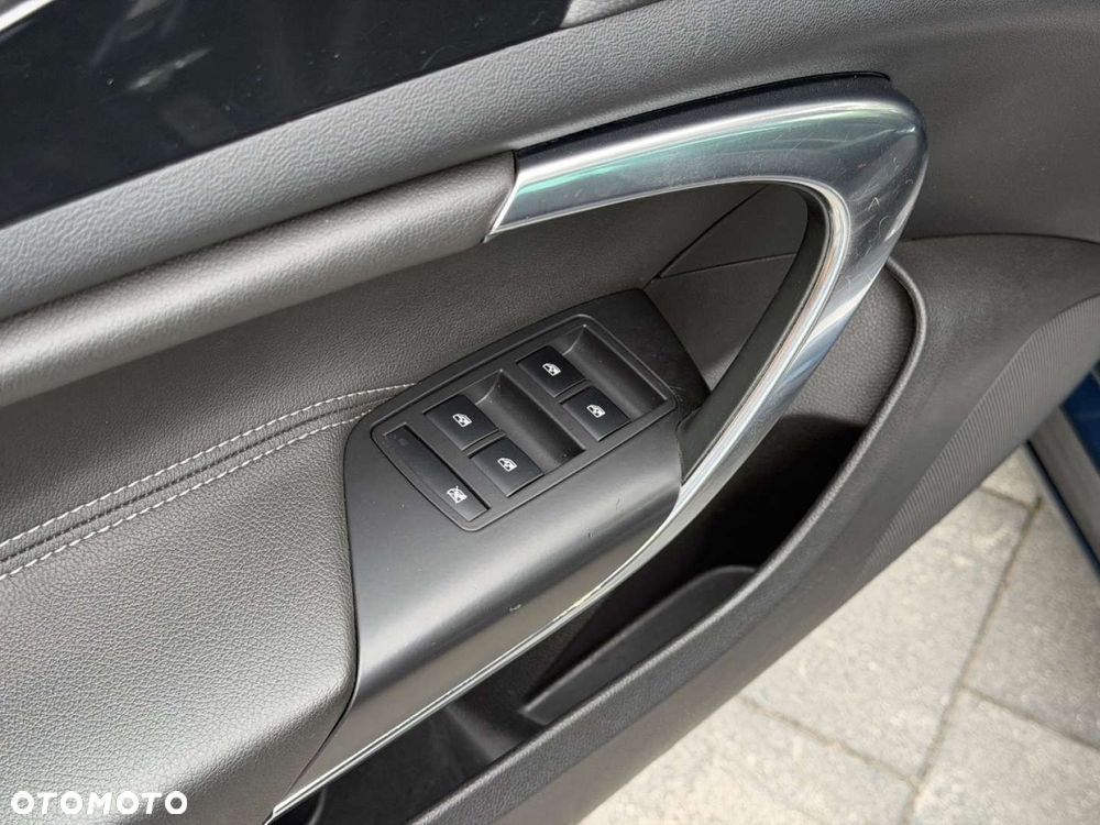 Opel Insignia - 17