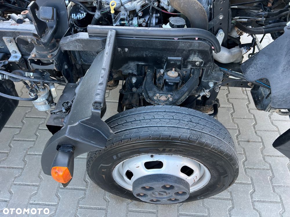 Renault Maxity - 15