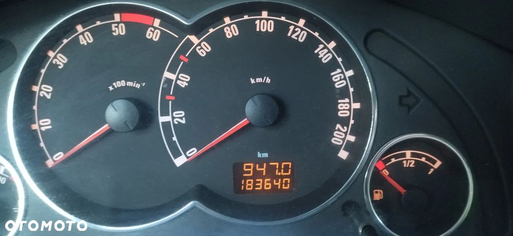 Opel Meriva - 9