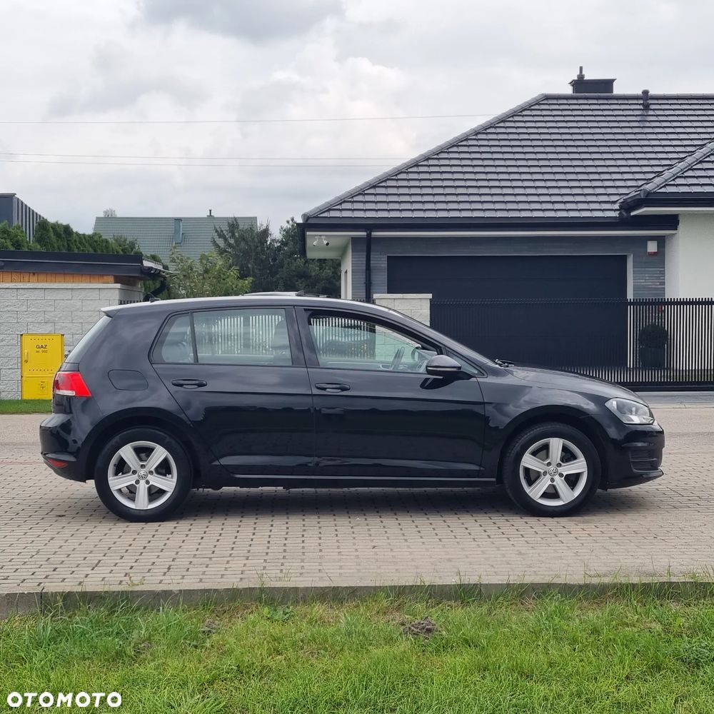 Volkswagen Golf 1.6 TDI BlueMotion Comfortline - 4