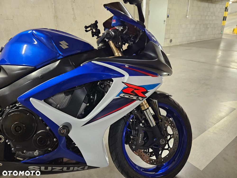 Suzuki GSX-R - 7