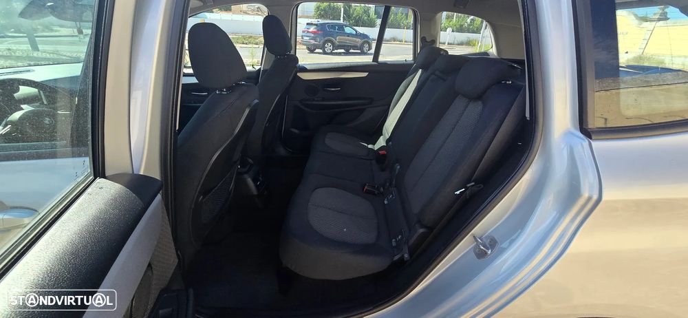 BMW 218 Gran Tourer i Advantage - 10